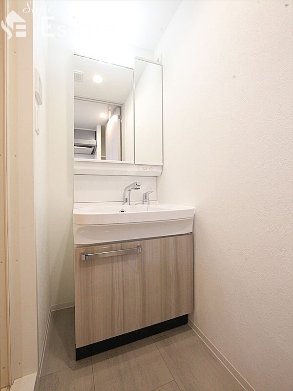 ディアレイシャス名古屋中村公園の物件内観写真