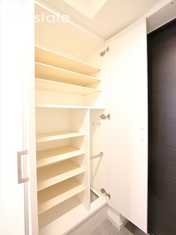 ディアレイシャス名古屋中村公園の物件内観写真