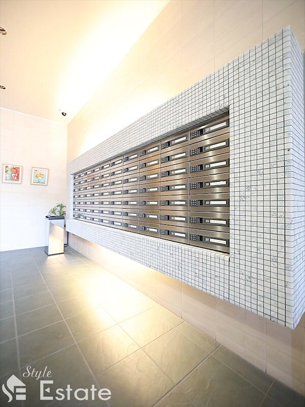 セントレイクセレブ代官町の物件内観写真