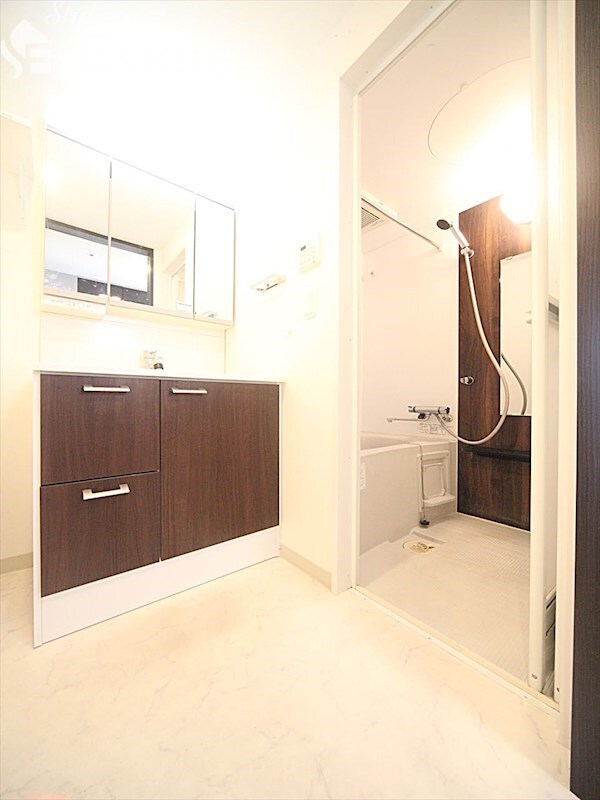 エステムコート名古屋新栄IIアリーナの物件内観写真