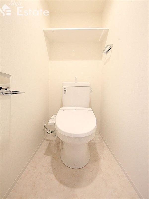 ディアレイシャス名古屋太閤通IIIの物件内観写真