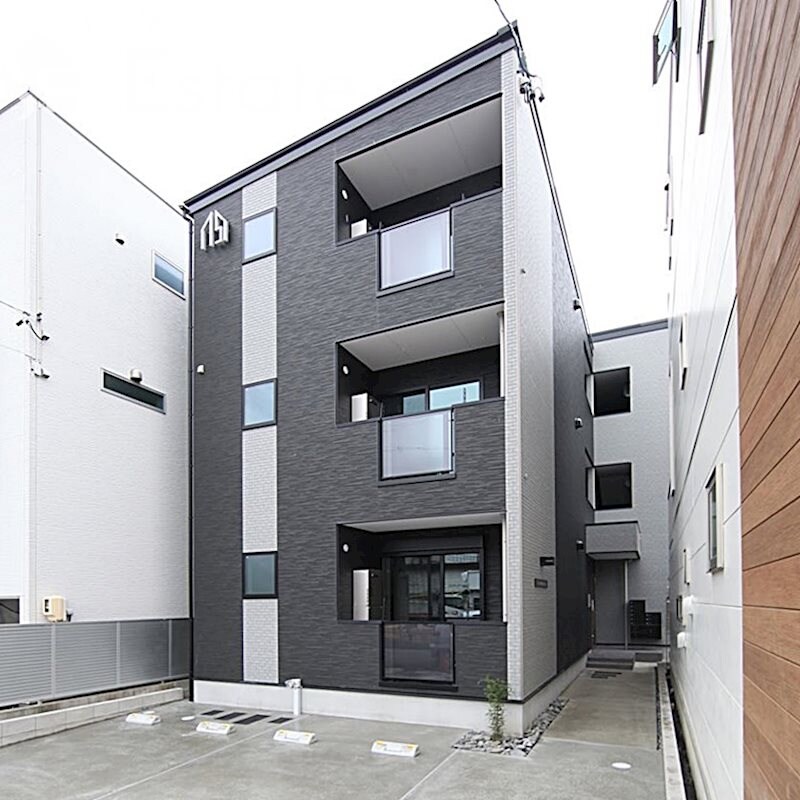 LECOCON中村の物件外観写真