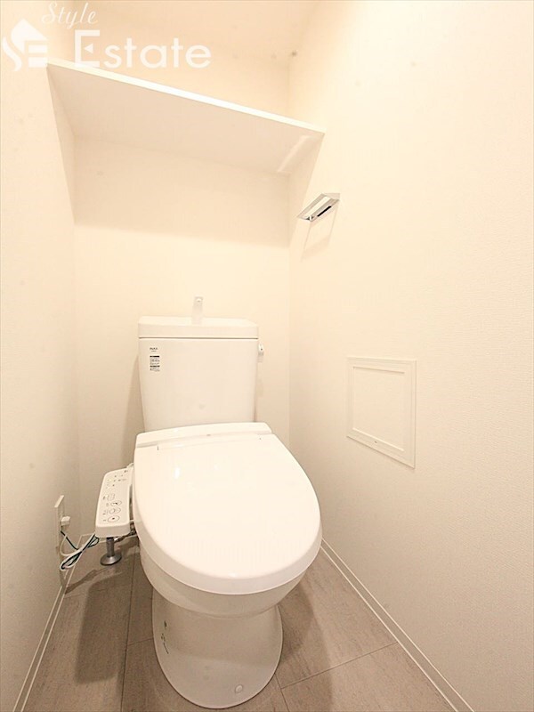 ディアレイシャス名古屋太閤通IIの物件内観写真