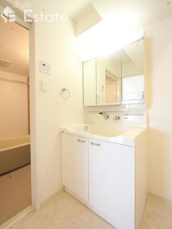 FRENCIA NOIE名駅の物件内観写真