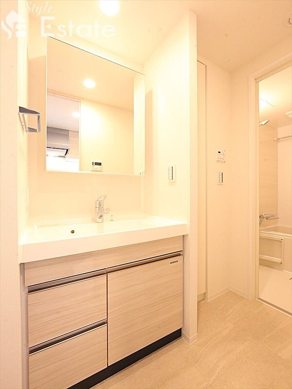 ラフィシア上前津の物件内観写真