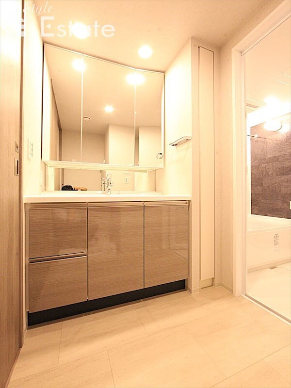 ラフィシア上前津の物件内観写真