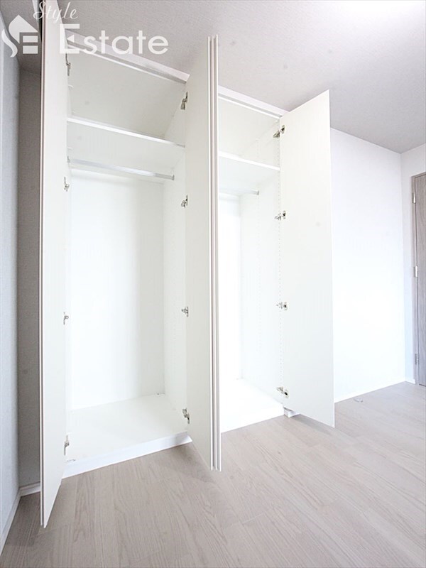 ラフィシア上前津の物件内観写真