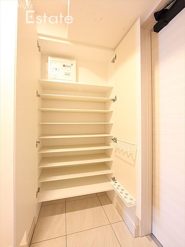 ラフィシア上前津の物件内観写真