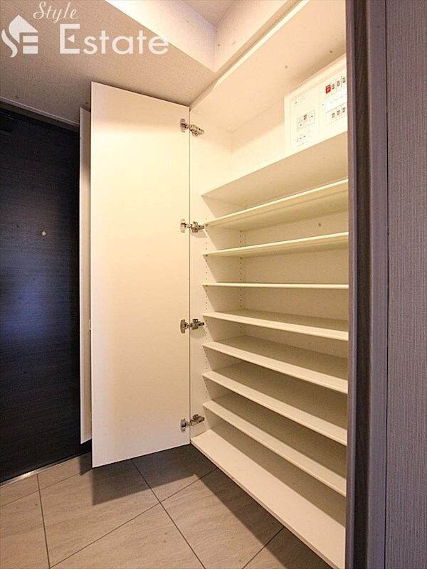 ラフィシア上前津の物件内観写真