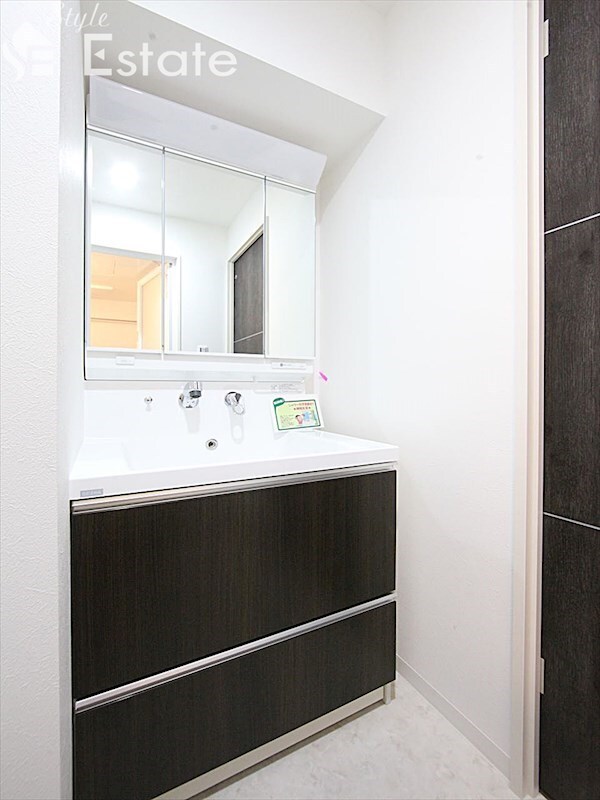 ロータス・ガーデン城南の物件内観写真