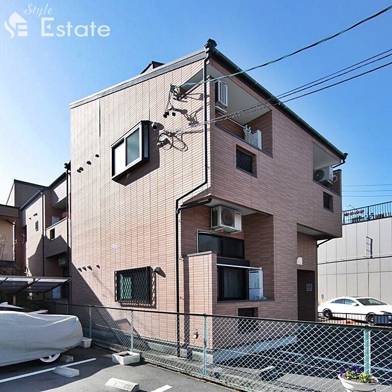 メゾン　ド　トリアノンの物件外観写真