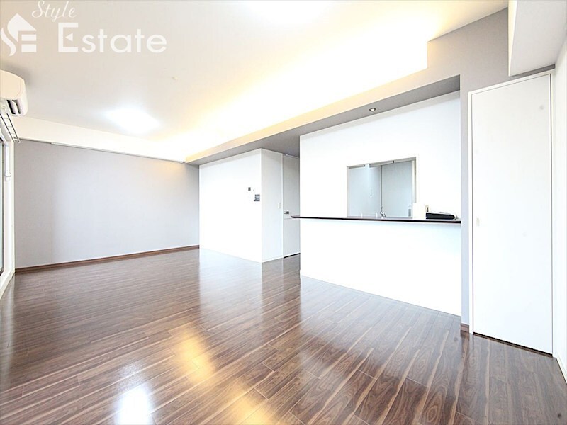 グランドソレイユ名駅の物件内観写真