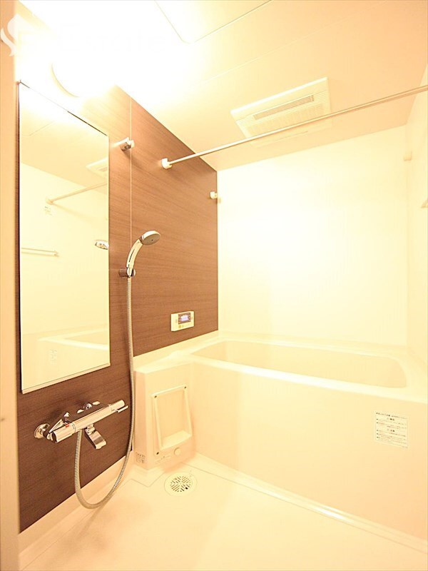 グランドソレイユ名駅の物件内観写真