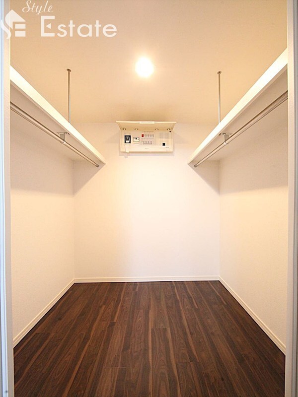 グランドソレイユ名駅の物件内観写真