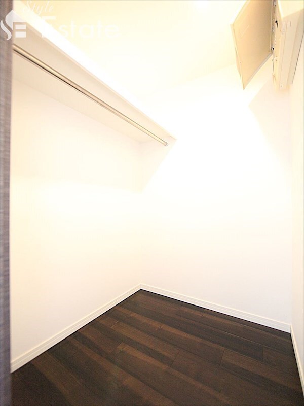 グランドソレイユ名駅の物件内観写真