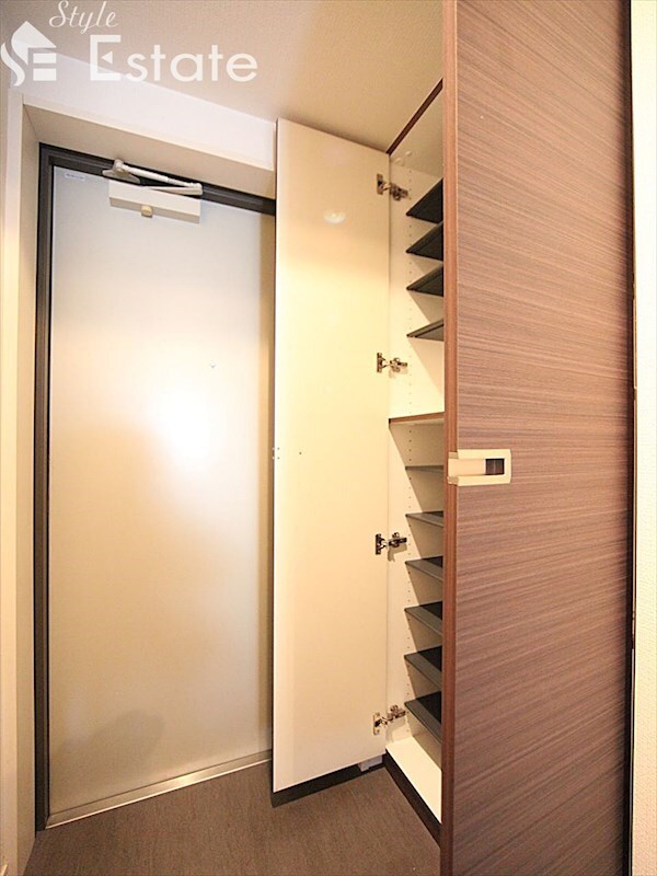 グランドソレイユ名駅の物件内観写真