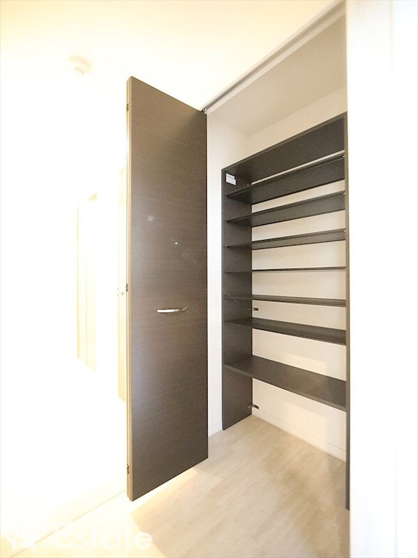 THE　BLOSSOM　新栄の物件内観写真