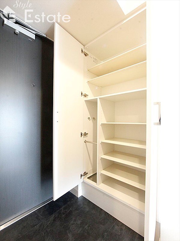 ディアレイシャス名古屋浄心の物件内観写真