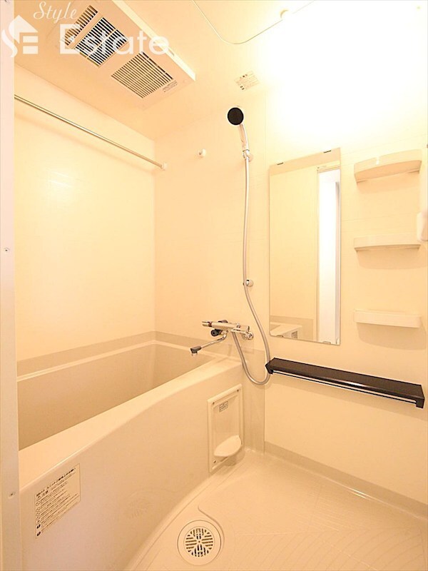 エステムコート名古屋TWIN　WESTの物件内観写真