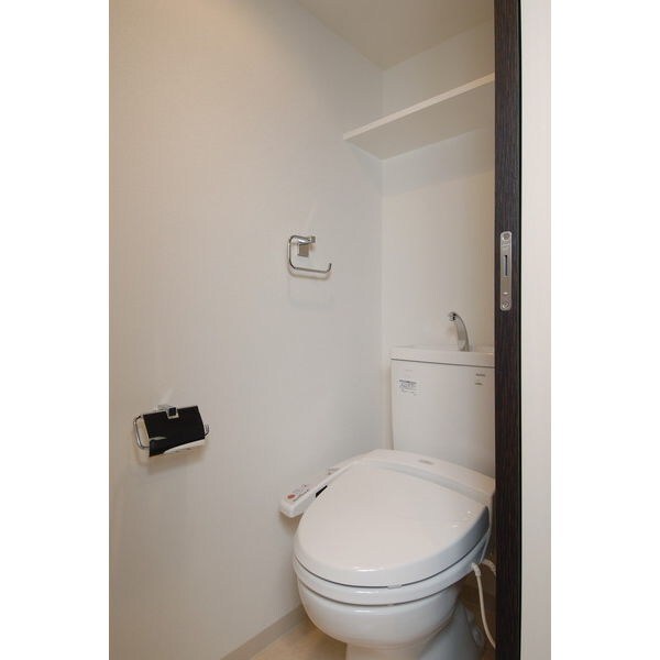 エステムコート名古屋栄デュアルレジェンドの物件内観写真