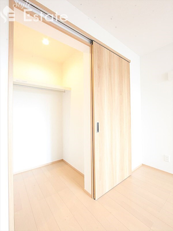 REGALEST-KLC名西の物件内観写真