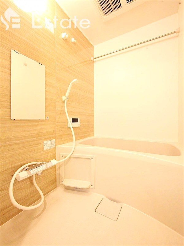 エステシア名駅の物件内観写真