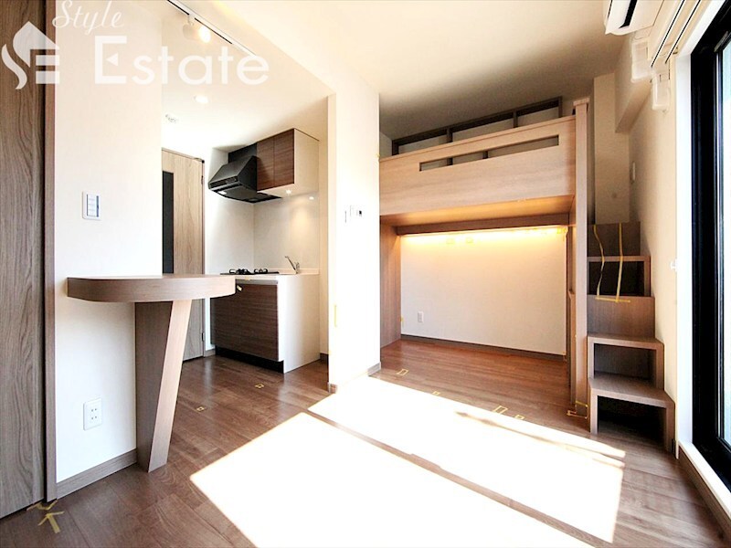 エステシア名駅の物件内観写真