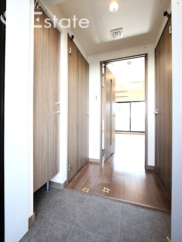 エステシア名駅の物件内観写真