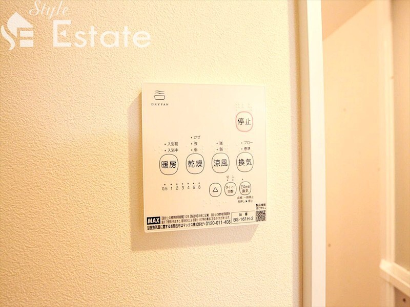 エステシア名駅の物件内観写真