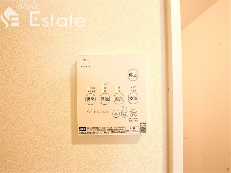 エステシア名駅の物件内観写真