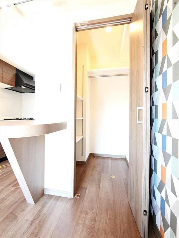 エステシア名駅の物件内観写真