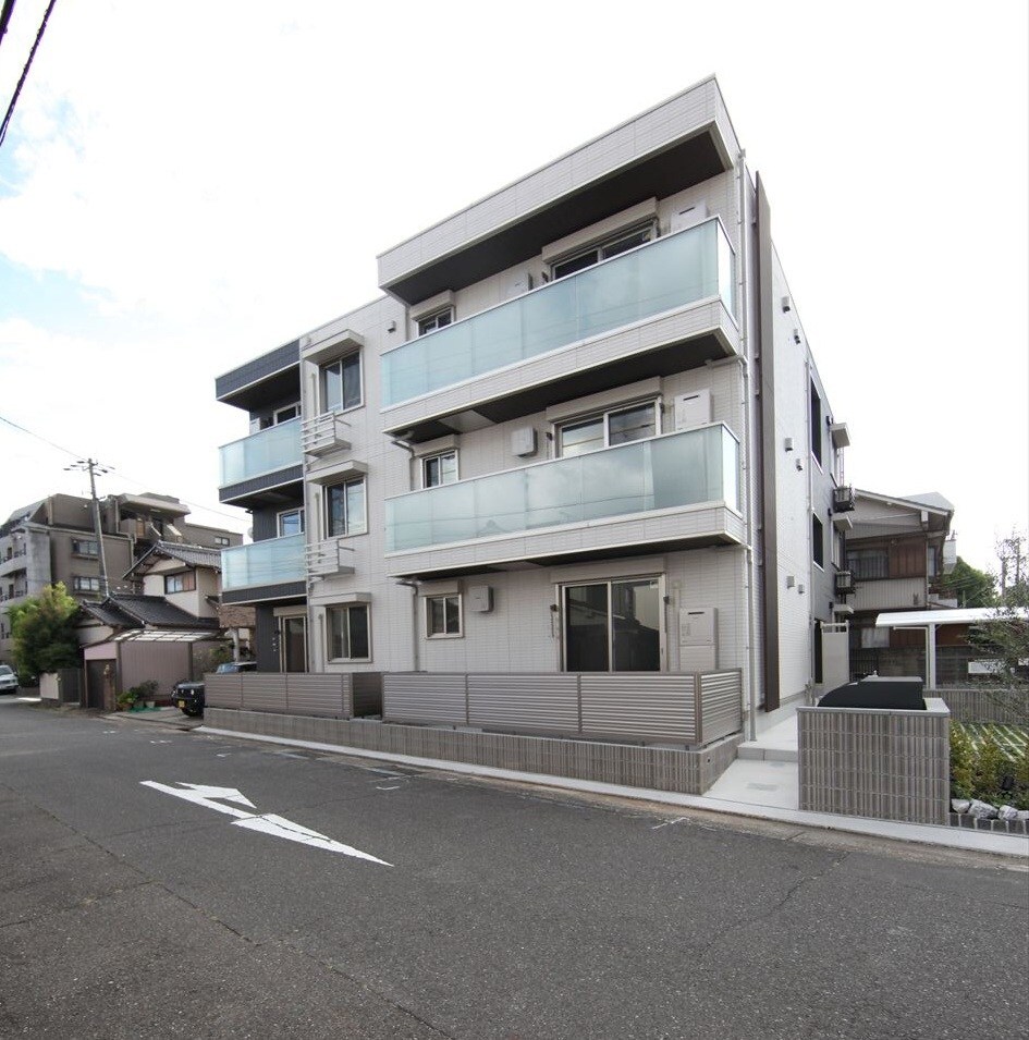 ルヴィータ森末の物件外観写真