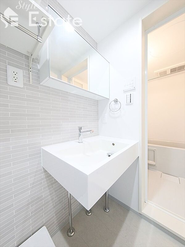 リュクスシティー黄金の物件内観写真