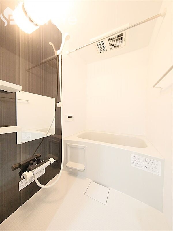 リュクスシティー黄金の物件内観写真