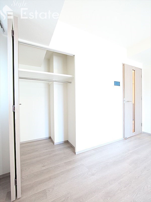 パークアクシス新栄の物件内観写真