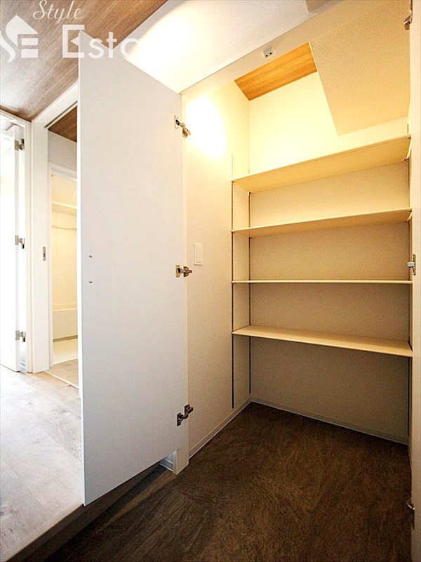 Thames garden placeの物件内観写真