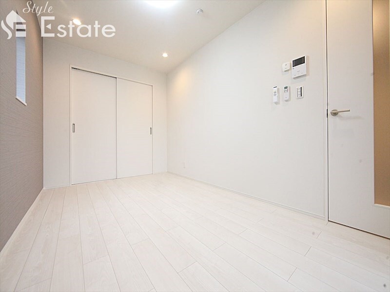 プルミエール角割町の物件内観写真