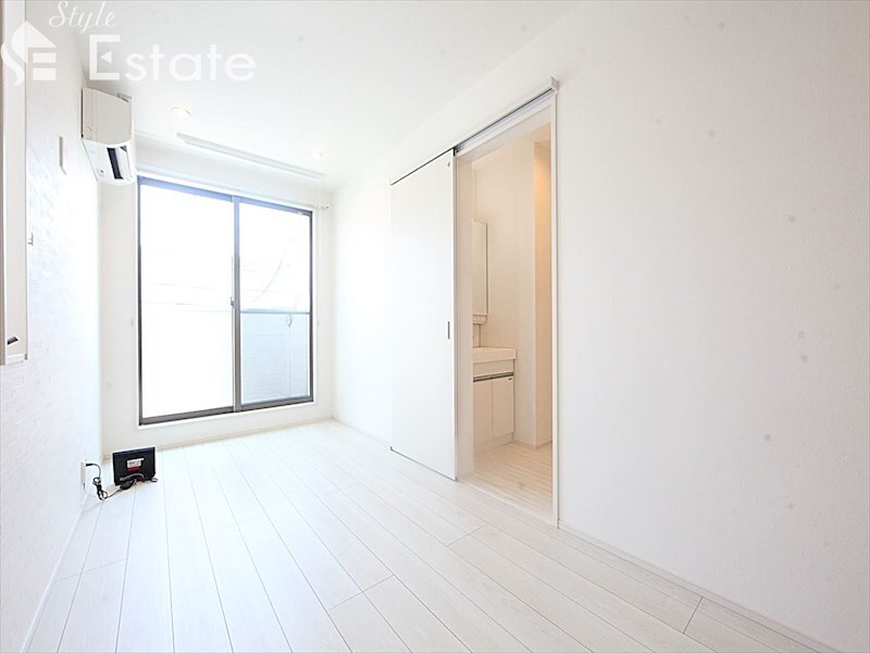 Grandtic Lanaの物件内観写真