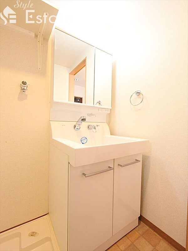 ブルームライフ新栄の物件内観写真