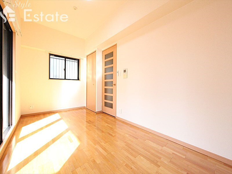 ブルームライフ新栄の物件内観写真