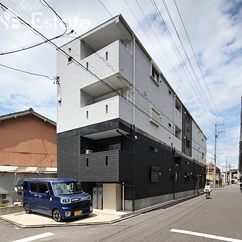 SOLID栄生の物件外観写真