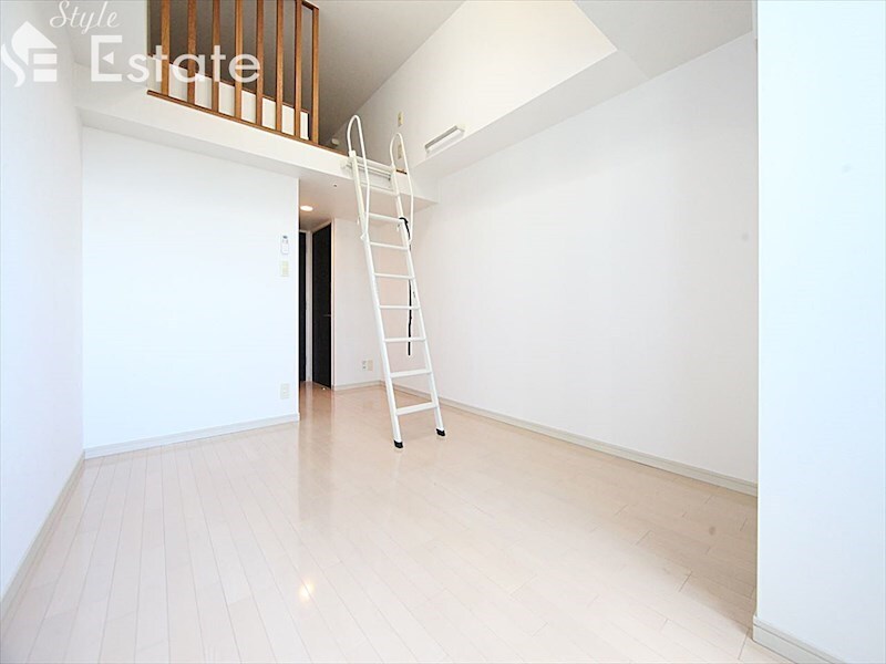 エステムコート名古屋栄デュアルレジェンドの物件内観写真