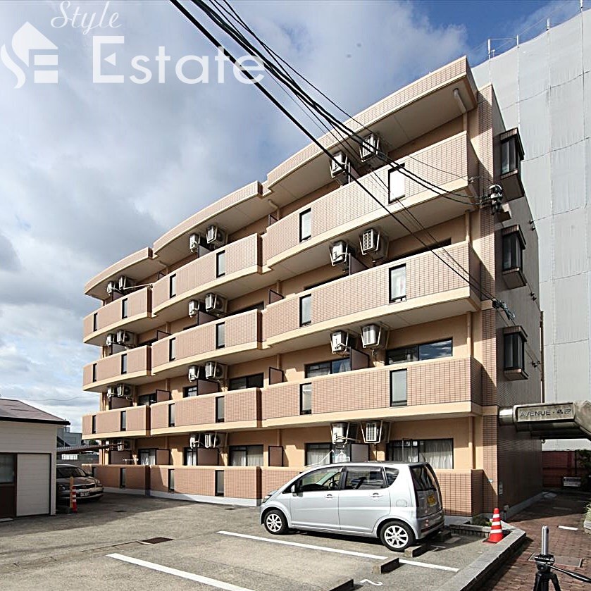 アベニュー名駅の物件外観写真