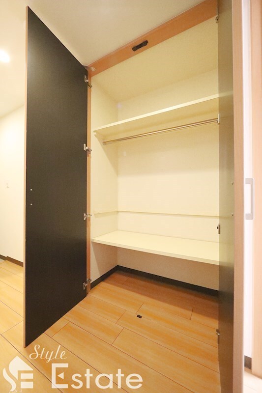 フロンティアUの物件内観写真