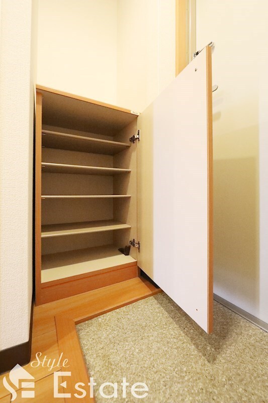 フロンティアUの物件内観写真