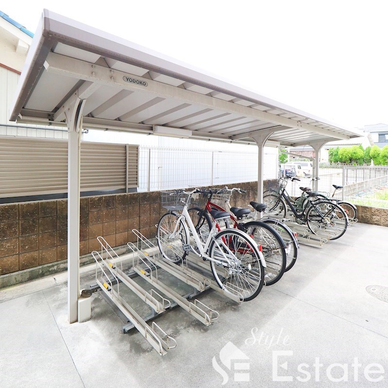 フロンティアUの物件内観写真