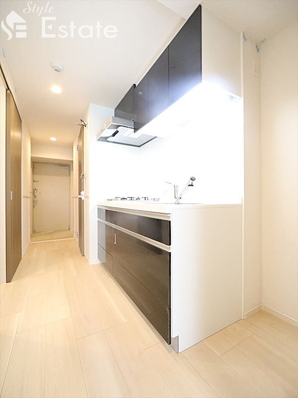 ホワイトメゾン新栄の物件内観写真