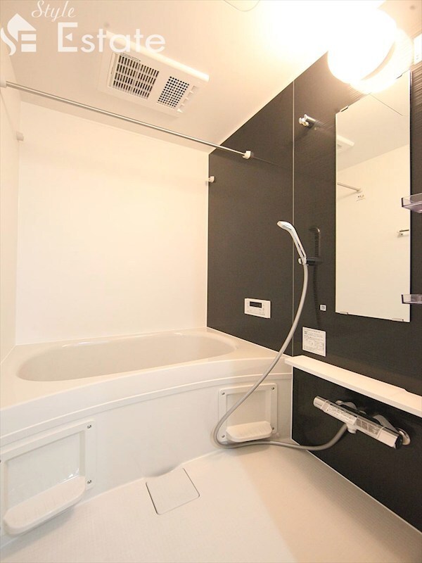 LECOCON枇杷島の物件内観写真