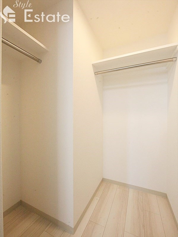 エステムコート名古屋ルノンの物件内観写真