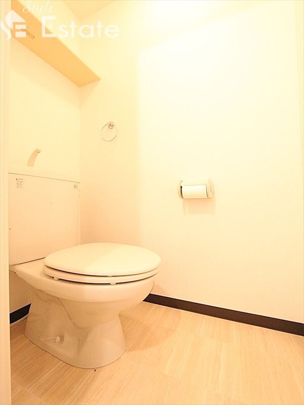 クレフラスト大曽根北A棟の物件内観写真